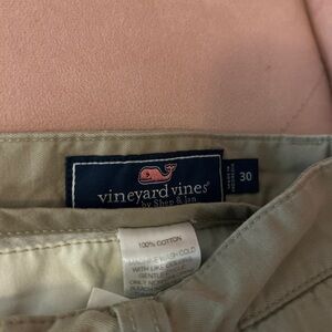 vineyard vines shorts 30